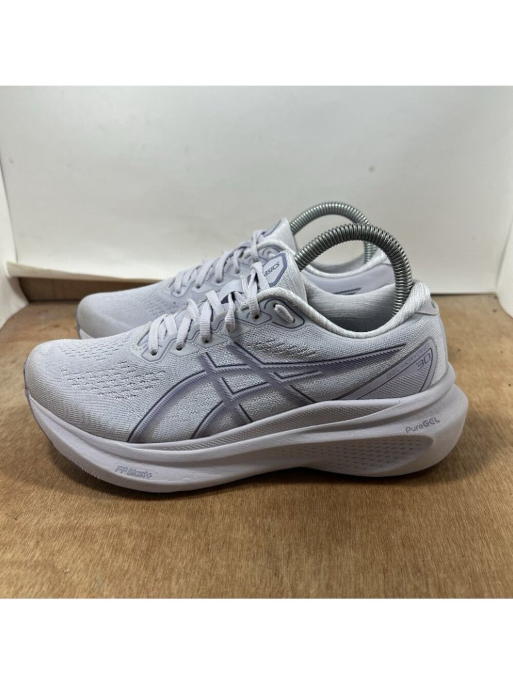 ASICS Gel-Kayano 30 Women’s 7.5 Stability Running Shoes Sneakers Grey Purple - Picture 3 of 9